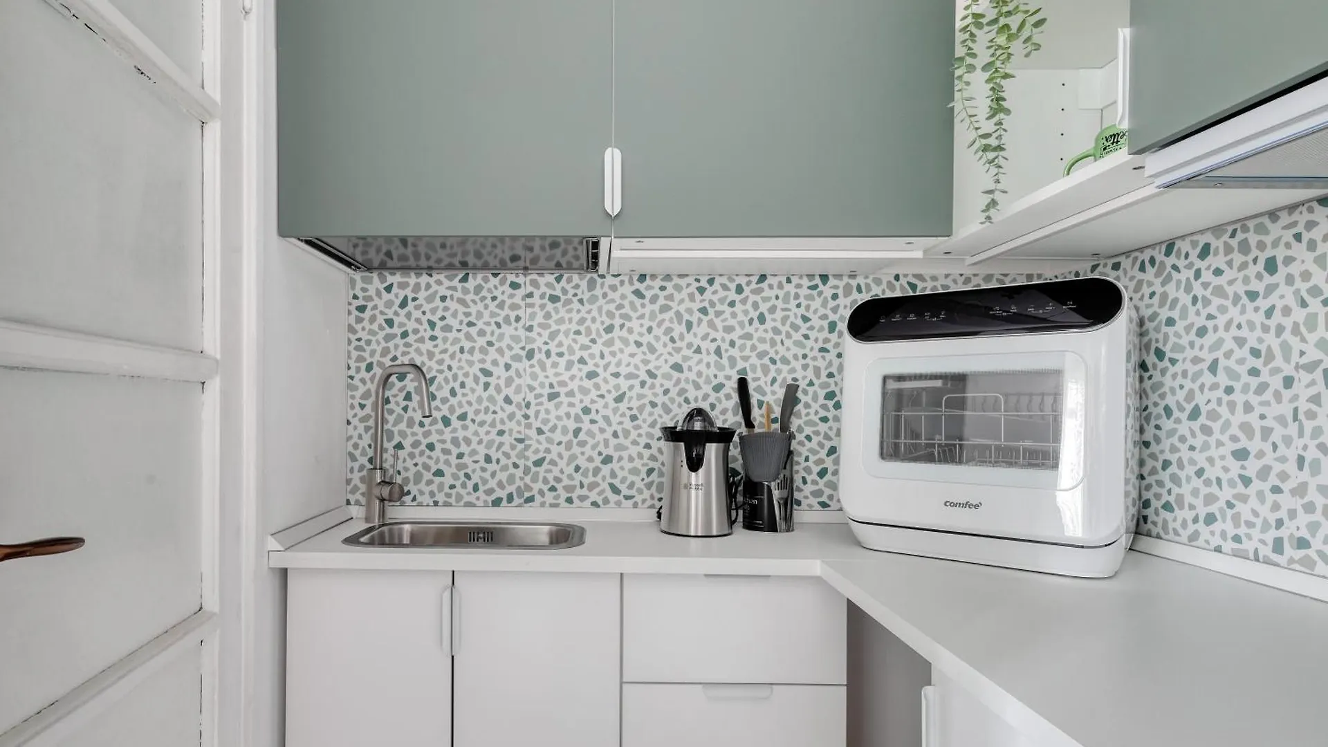 Apartment Joivy Inviting Studio Near The City Centre Milan Italy